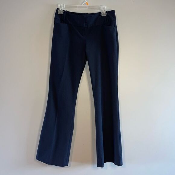 The Limited Cassidy Fit Pant in Navy | SZ 4 Short - Picture 14 of 15